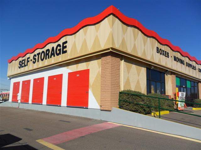 U-Haul Moving & Storage at Tempe Town Lake