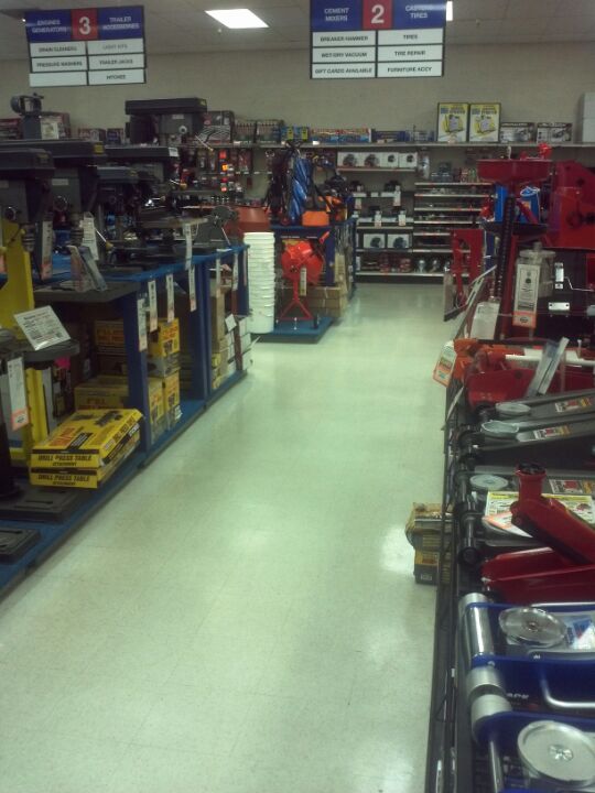 Harbor Freight Tools 1860 E Warner Rd #103, Tempe