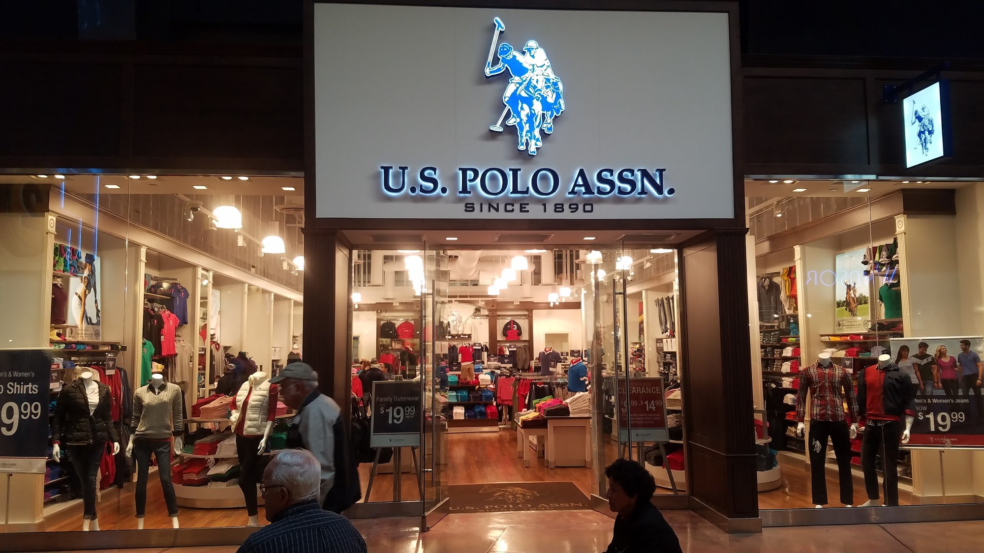 U.S. Polo Assn. Outlet