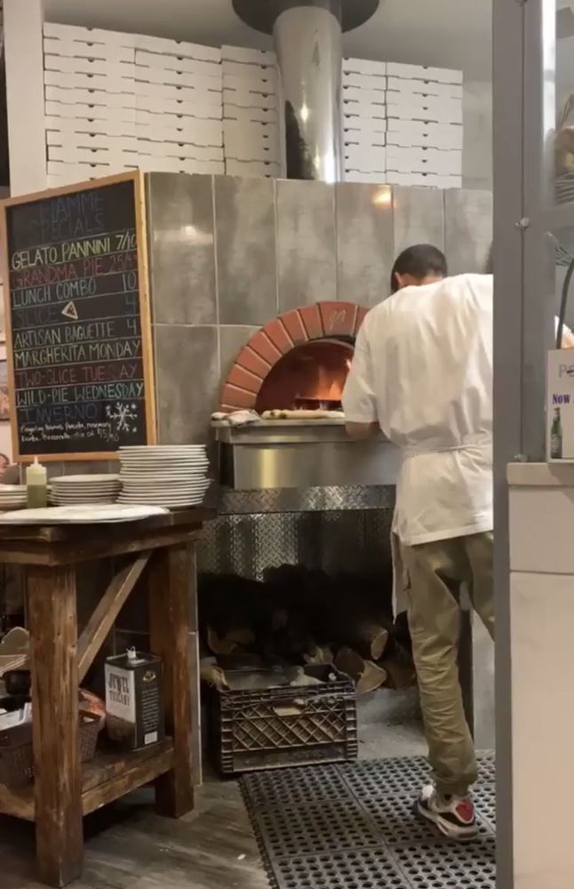 Fiamme Pizza 4706 E Sunrise Dr, Tucson