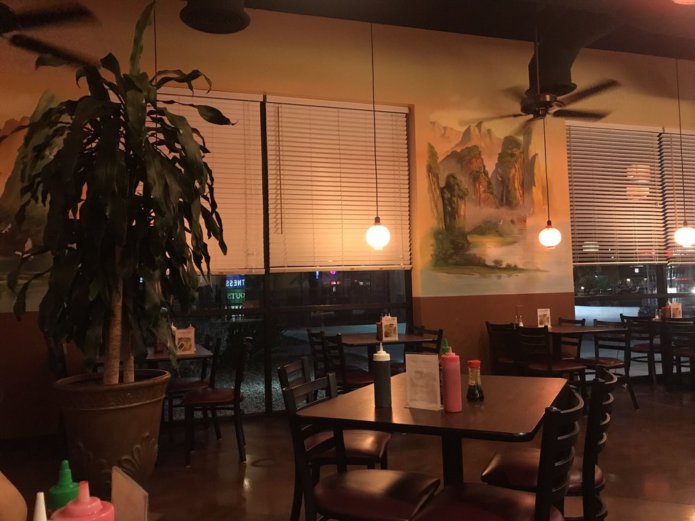 Dao's Tai Pan's Restaurant 4206 N 1st Ave #1127, Tucson