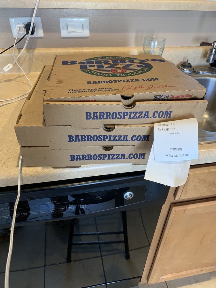 Barro's Pizza 410 N Wilmot Rd, Tucson