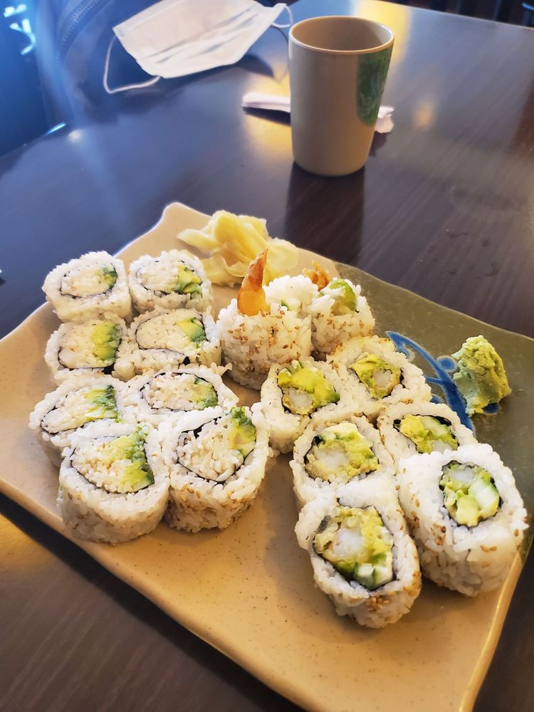 Sushi Dragon 614 W Broadway, Vancouver