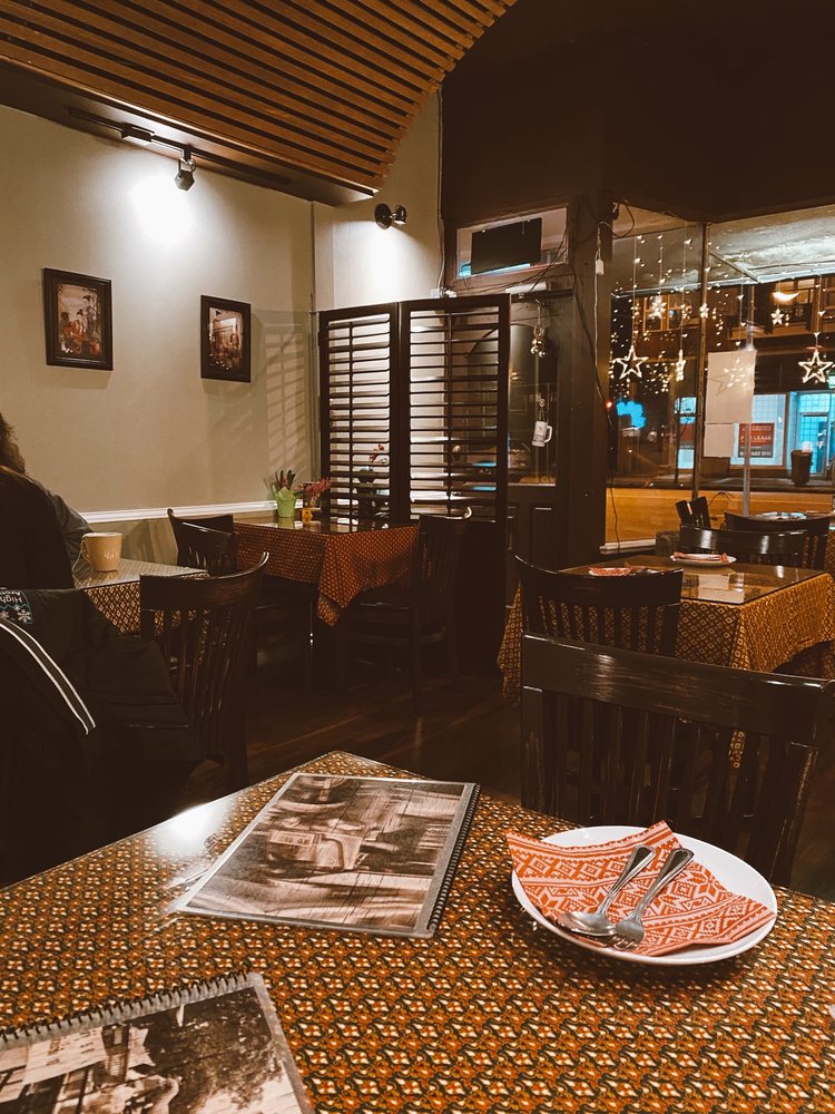 Bangkok City Cafe 2953 W 4th Ave, Vancouver