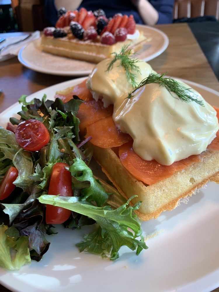 Nero waffles 1002 Seymour St, Vancouver