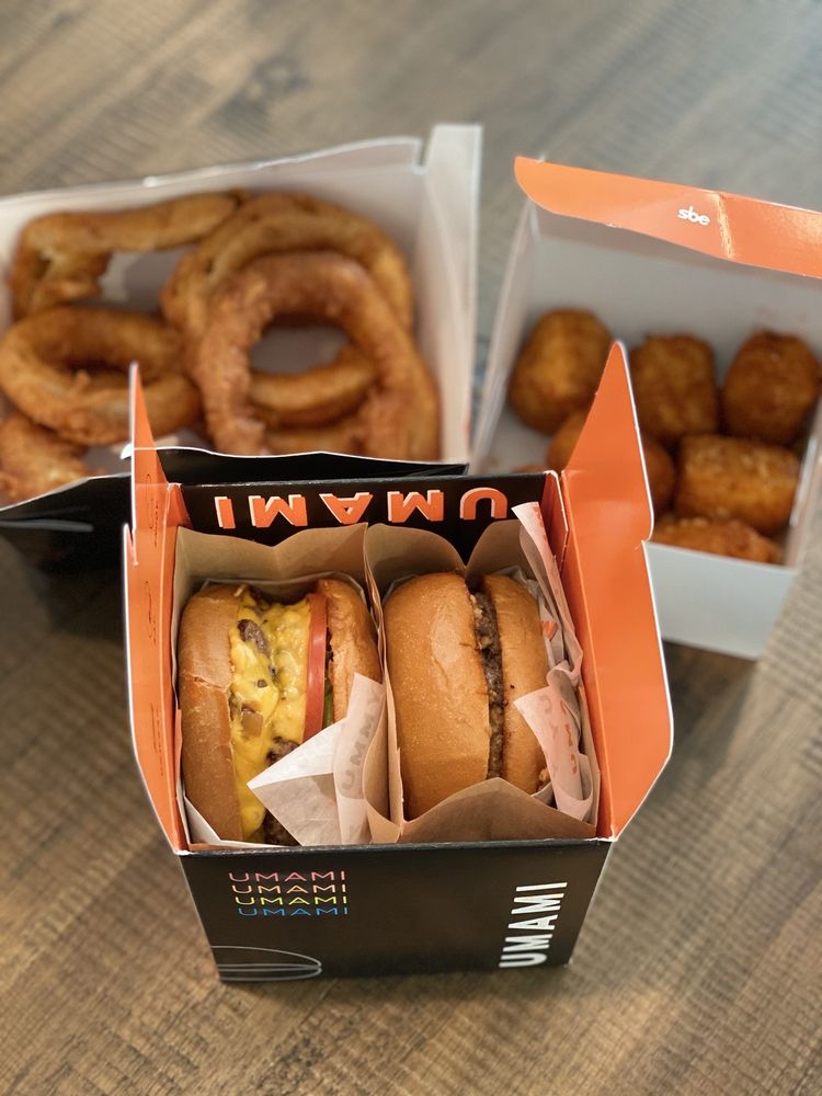 Umami Burger 338 S Anaheim Blvd, Anaheim