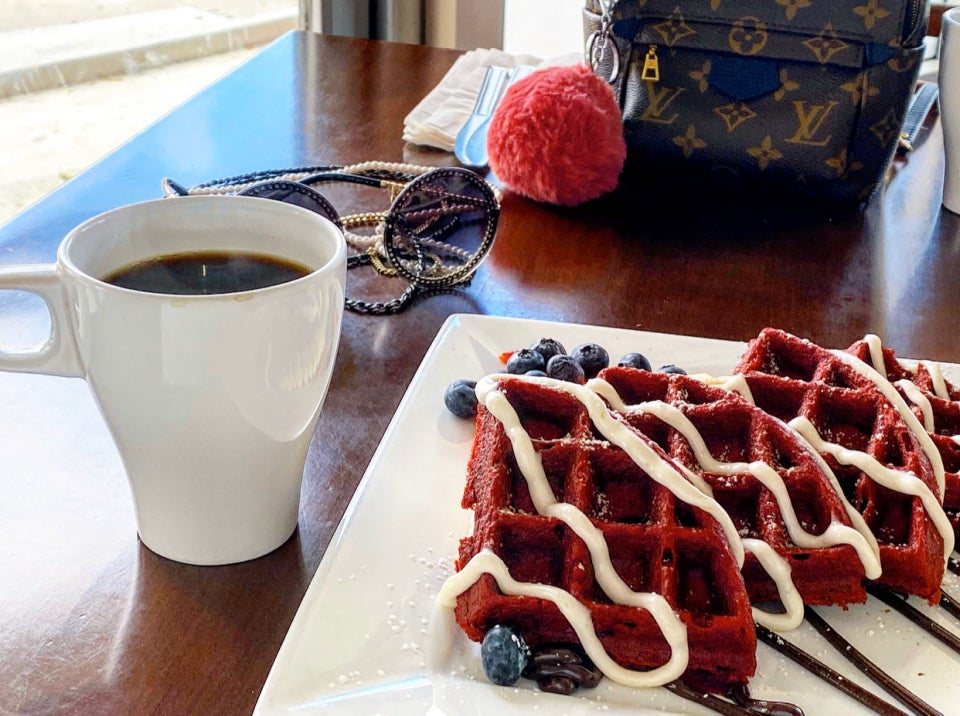 Cafe Casse Croute 656 S Brookhurst St, Anaheim