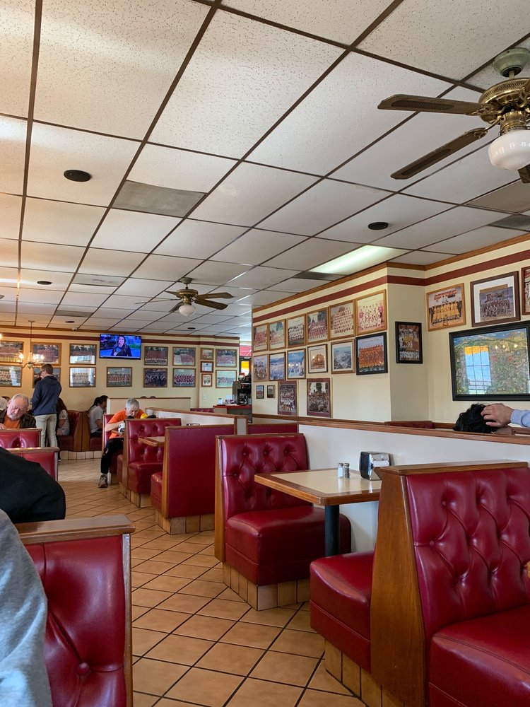 Esperanza Burgers 1130, 5051 E Orangethorpe Ave # A, Anaheim