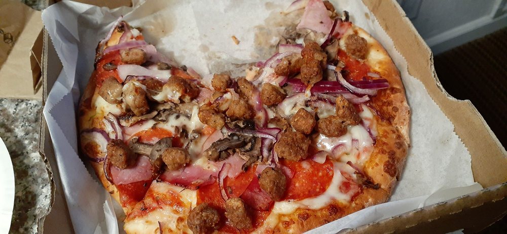 Valuetinas Pizza 2536 W Lincoln Ave #6432, Anaheim