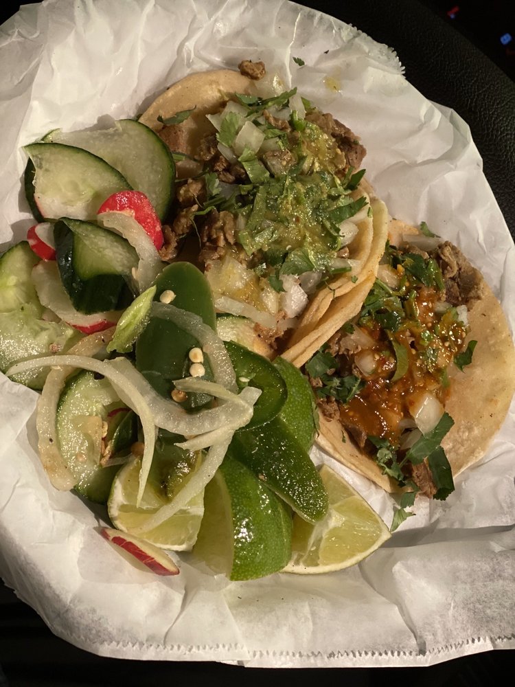 Day & Night Groceries & Taqueria 5157, 859 S Harbor Blvd, Anaheim
