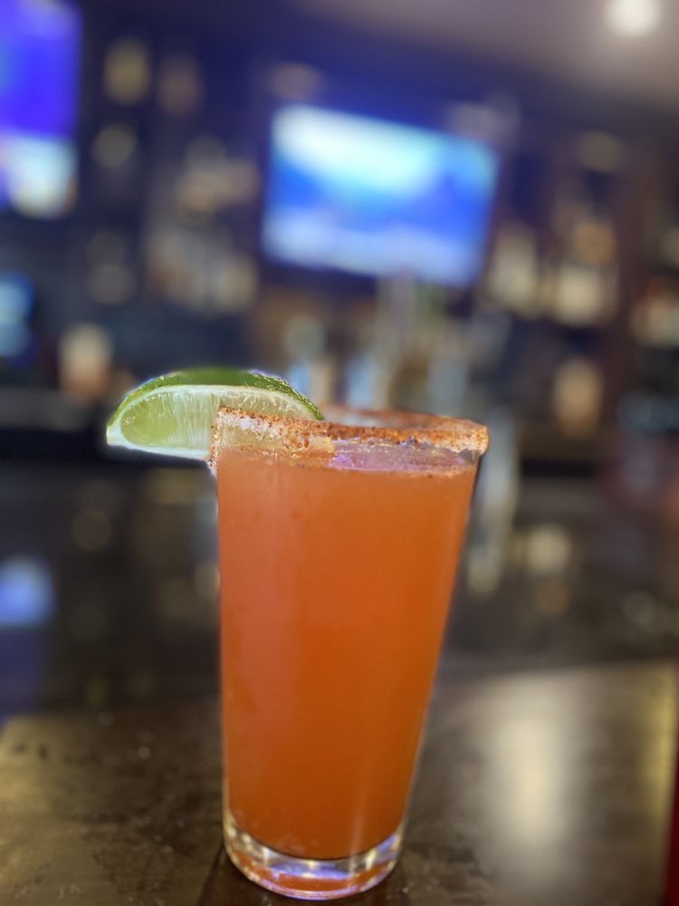 Craftsman Pizza:Bar:Grill 5645 E La Palma Ave #170, Anaheim