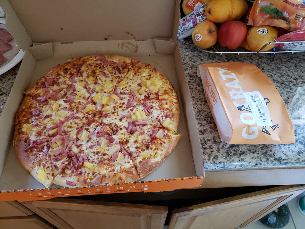 Little Caesars Pizza 14421 Van Nuys Blvd, Arleta