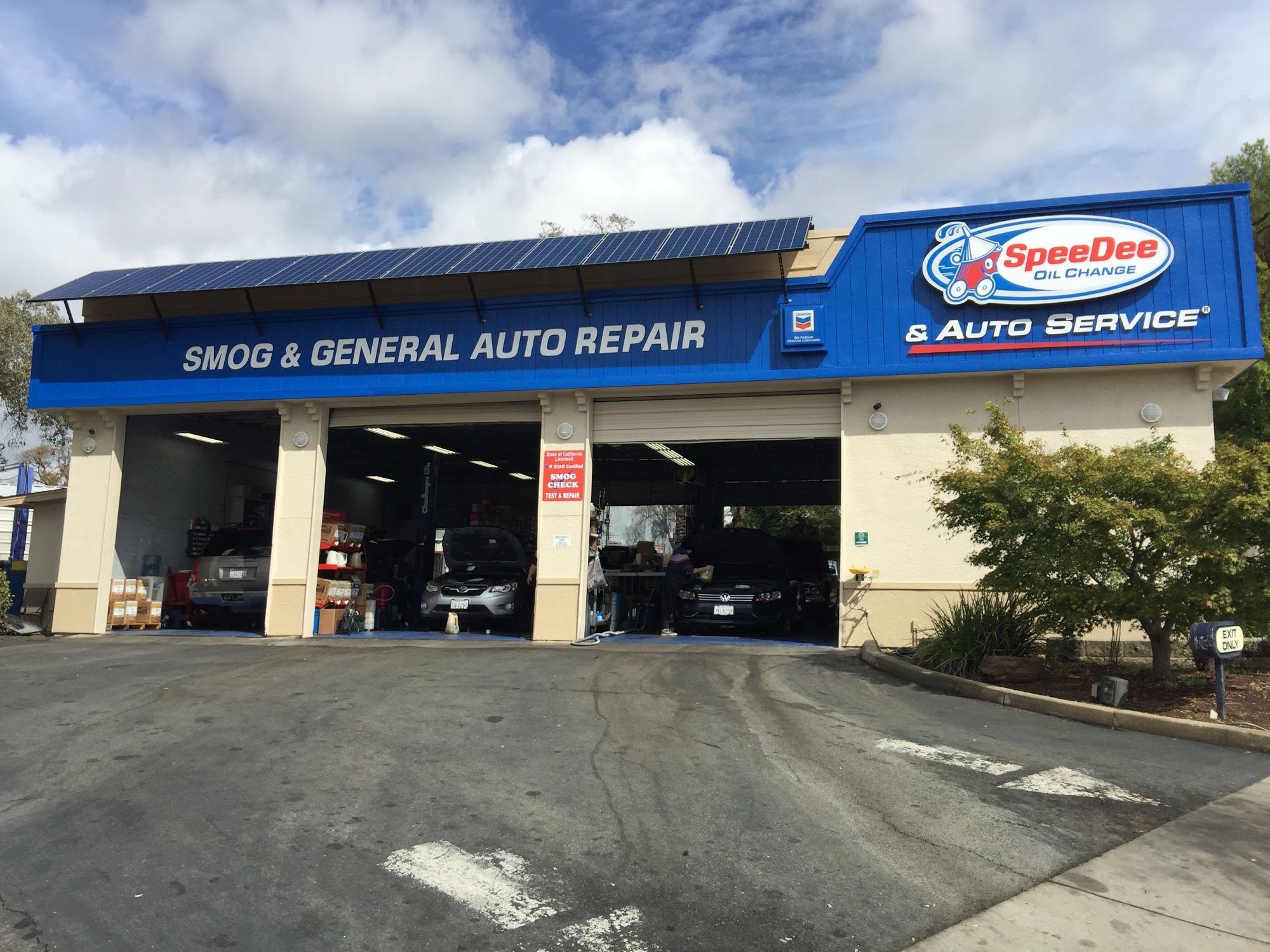 SpeeDee Oil Change & Auto Service