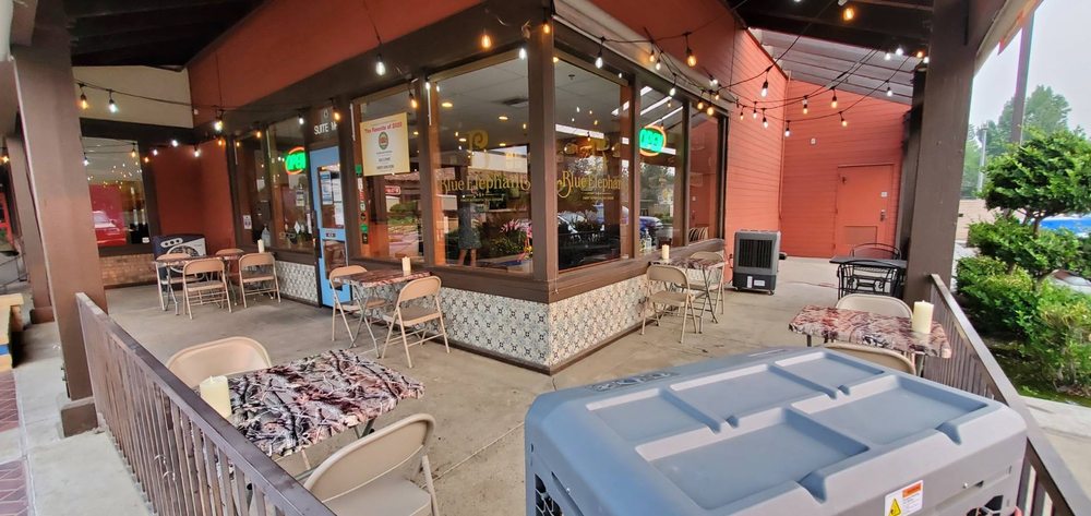 Blue Elephant Thai Cuisine 8200 Stockdale Hwy suite m-1, Bakersfield
