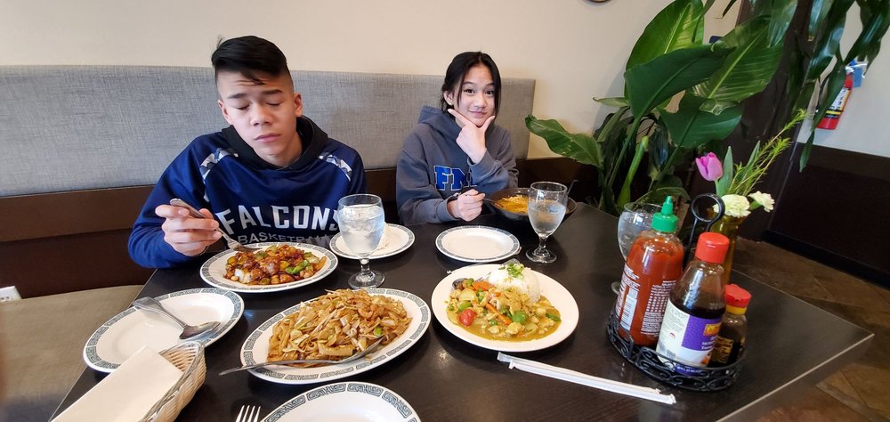 Oh Noodles 3541 Panama Ln, Bakersfield