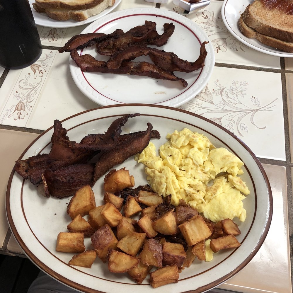 Carla's Cafe 9809 S Union Ave, Bakersfield