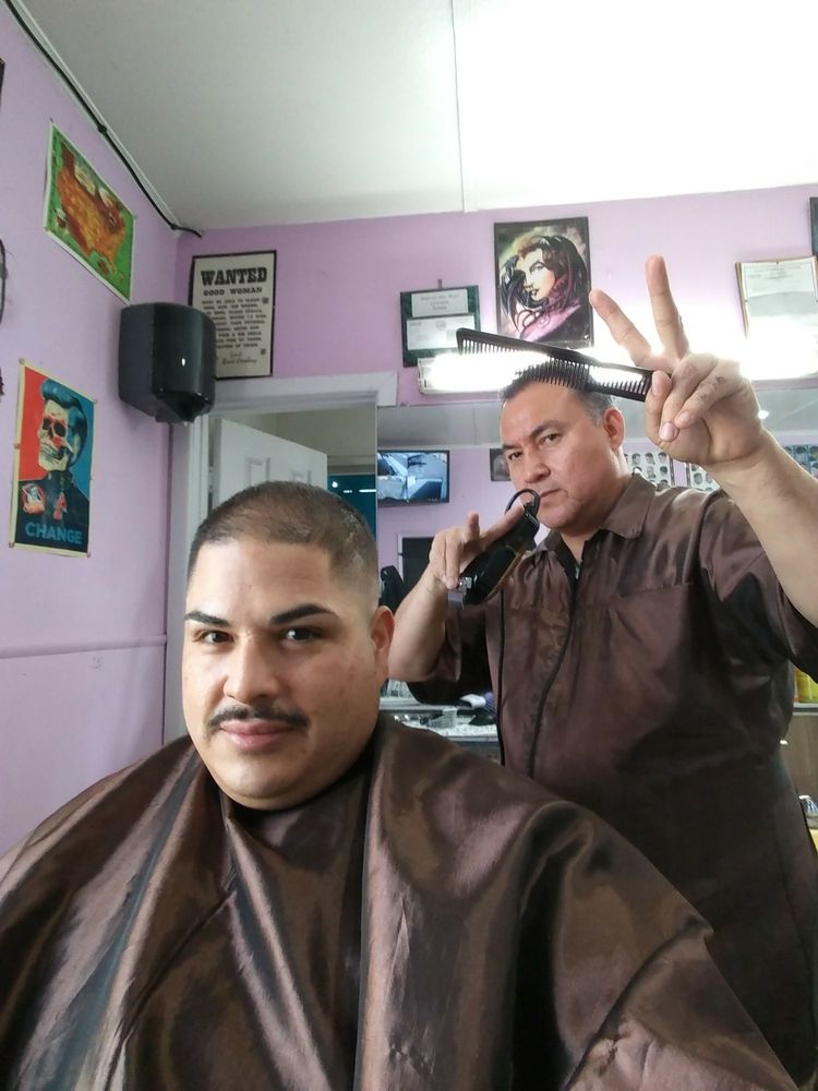 Gabino''s Barber Shop