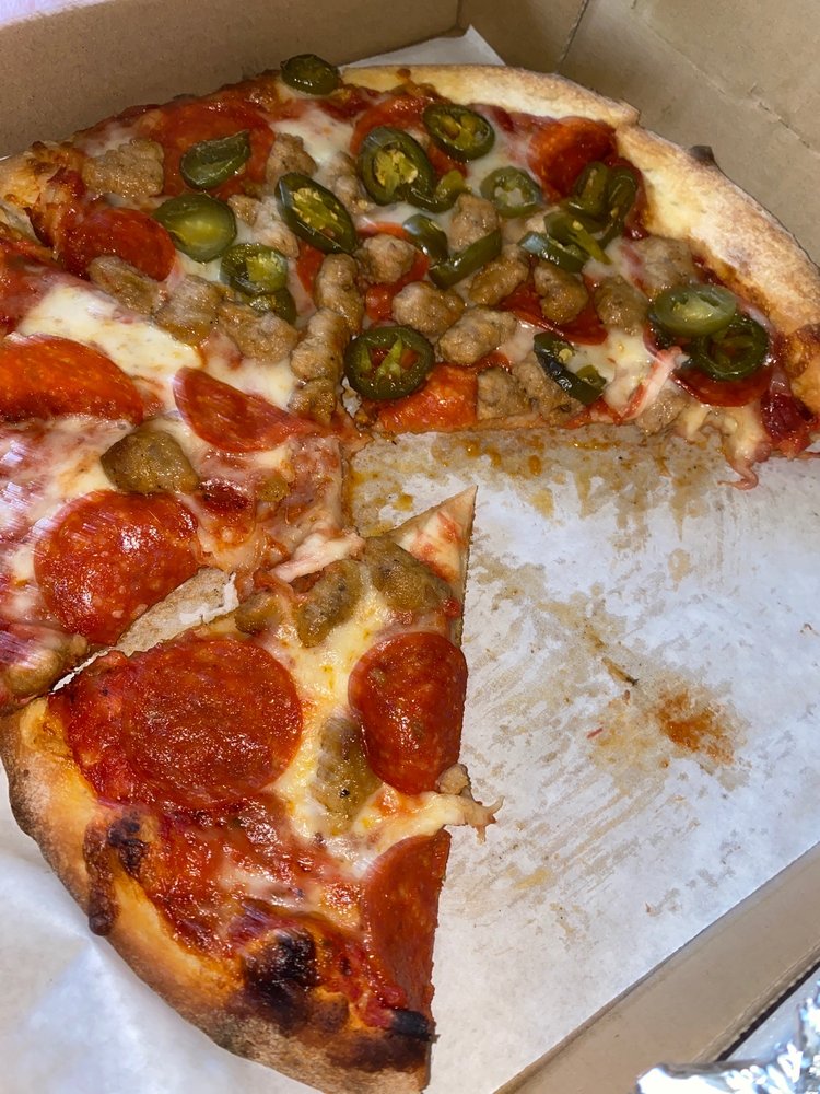 The Oven Pizza Parlor 16701 Bellflower Blvd, Bellflower