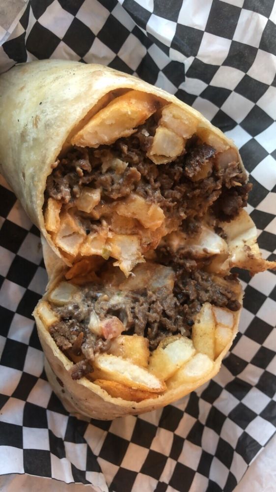 Bom Bom Grill 15726 Woodruff Ave, Bellflower