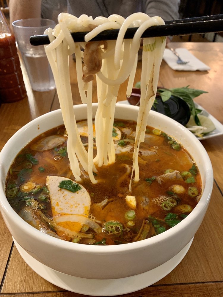 Le Pho Vietnamese Restaurant 2501 San Pablo Ave, Berkeley