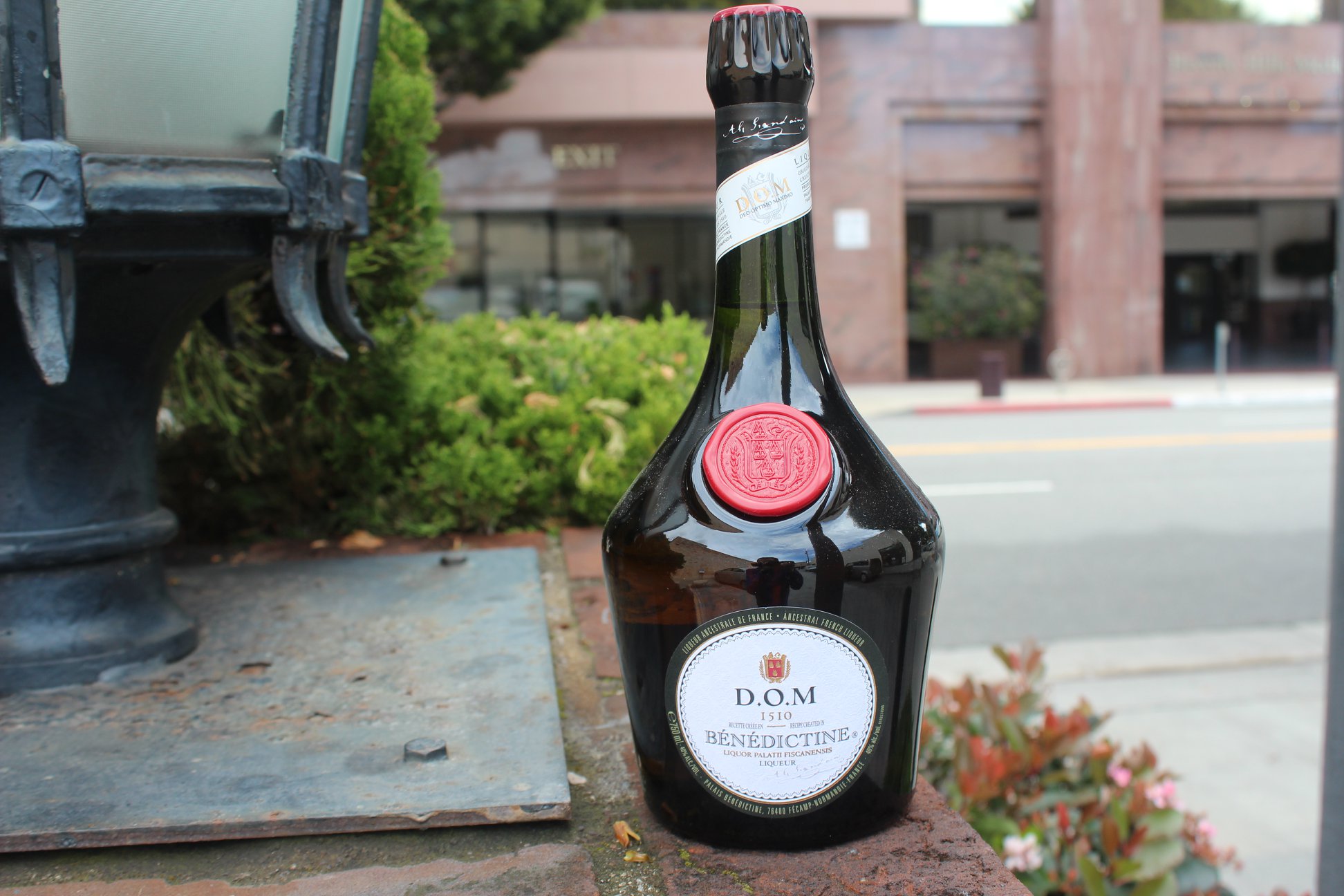 Robert Burns Wines 157 S Robertson Blvd, Beverly Hills