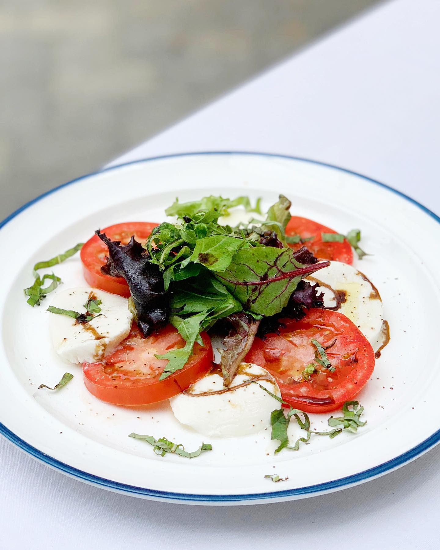 Café Amici Beverly Hills 469 N Doheny Dr, Beverly Hills