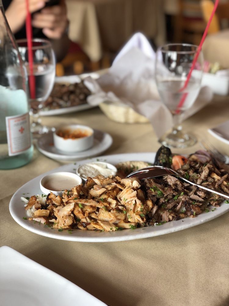 Cafe Istanbul 326 S Beverly Dr, Beverly Hills