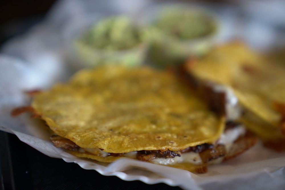 tacos la calle 8600 Beach Blvd #101, Buena Park