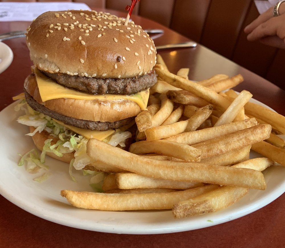 Bob's Big Boy 4211 W Riverside Dr, Burbank