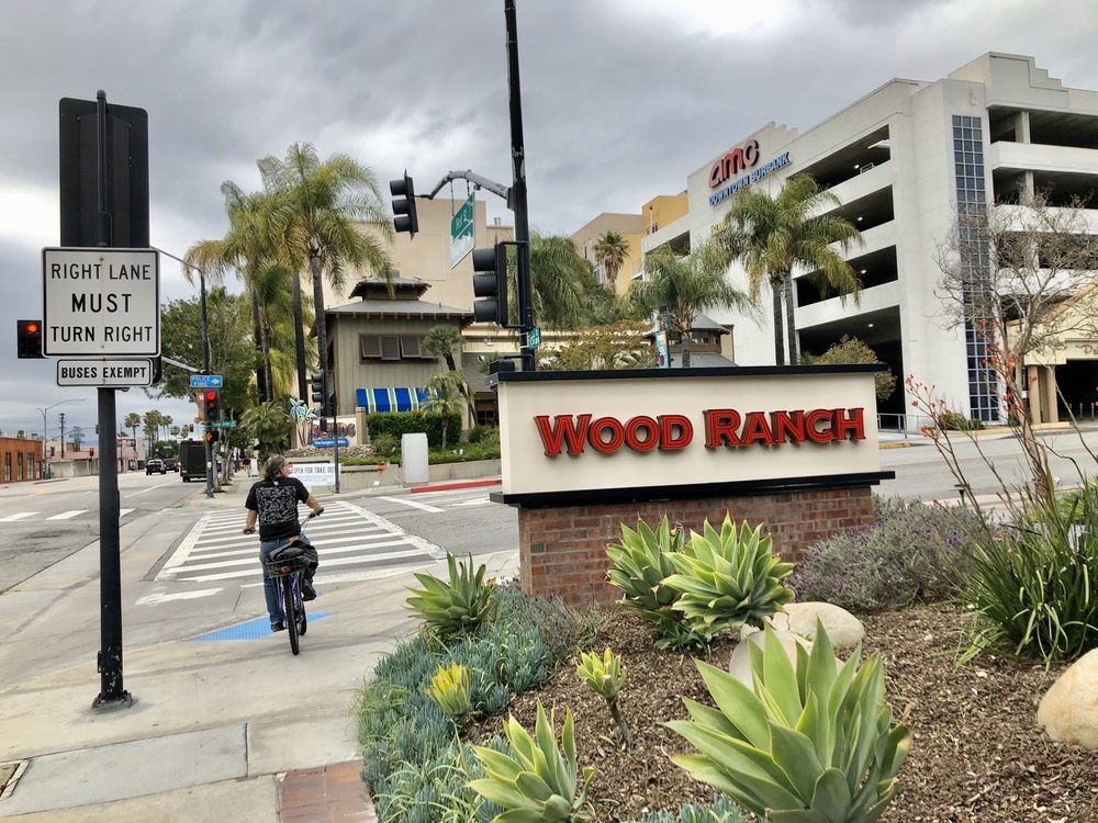 Wood Ranch BBQ & Grill 110 N 1st St, Burbank