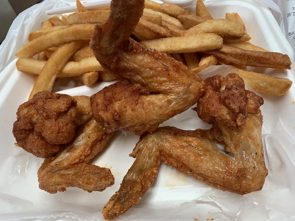 Gus's World Famous Fried Chicken 509 S Glenoaks Blvd, Burbank