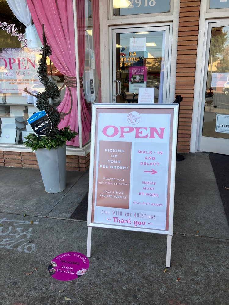 Yummy Cupcakes 2918 W Magnolia Blvd, Burbank