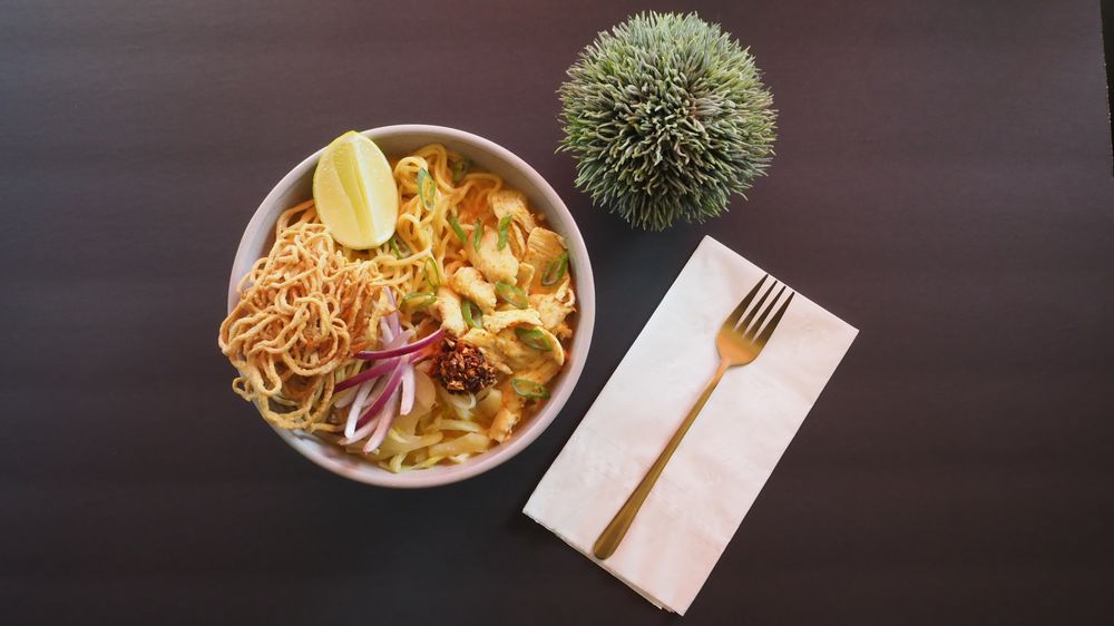 KIIN Thai Eatery 1907 1/2 W Magnolia Blvd, Burbank