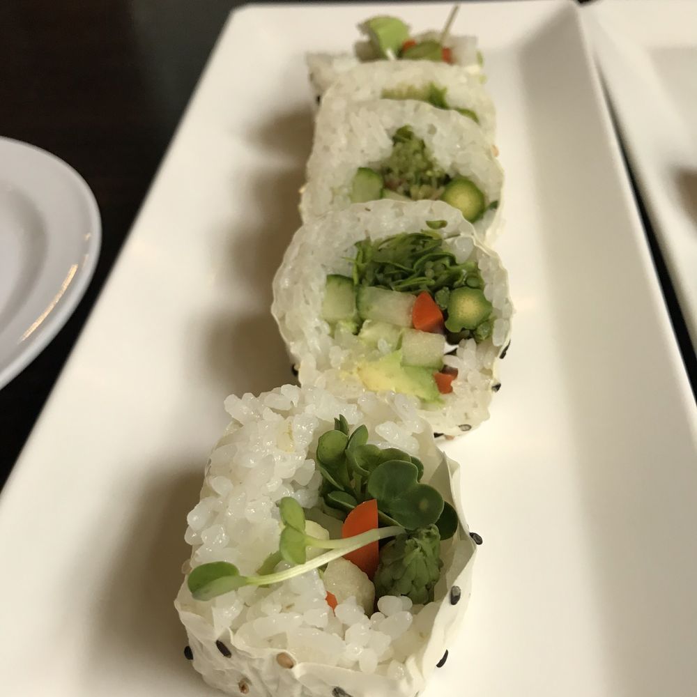 Zono Sushi 610 N 1st St, Burbank