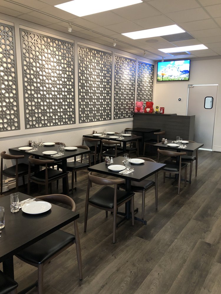 Chop N Grill BBQ 510 S Glenoaks Blvd, Burbank