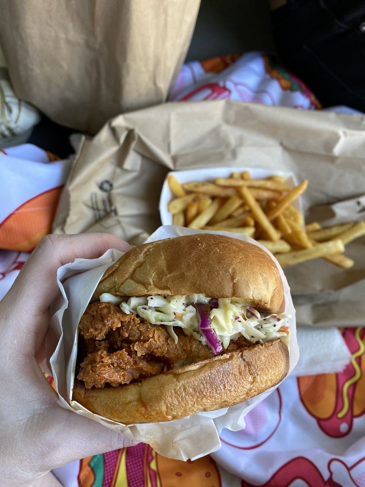 Blazin Burgers 2320 W Victory Blvd, Burbank