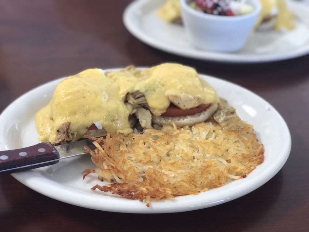 Al's Cafe In the Village 795 Carlsbad Village Dr, Carlsbad
