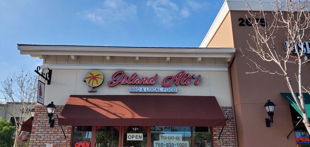 Island Ali'i BBQ and Local Food 2675 Gateway Rd #101, Carlsbad