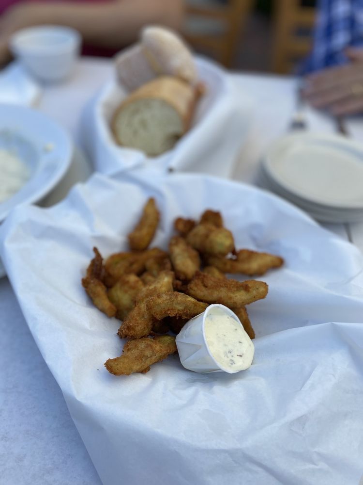 Sea Harvest Fish Market & Restaurants 100 A The, Crossroads Blvd, Carmel-By-The-Sea