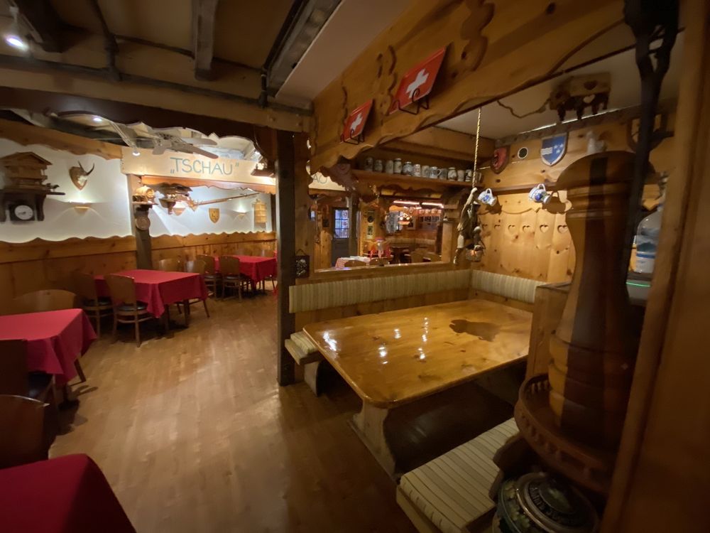 Lugano Swiss Bistro 3670 The Barnyard, Carmel-By-The-Sea