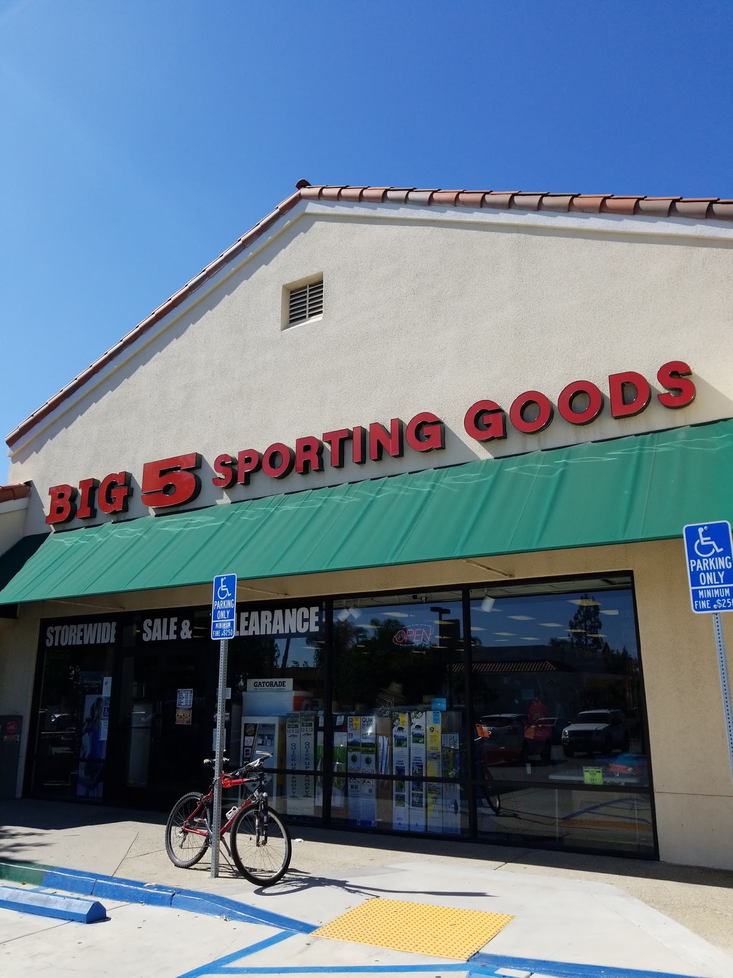 Big 5 Sporting Goods