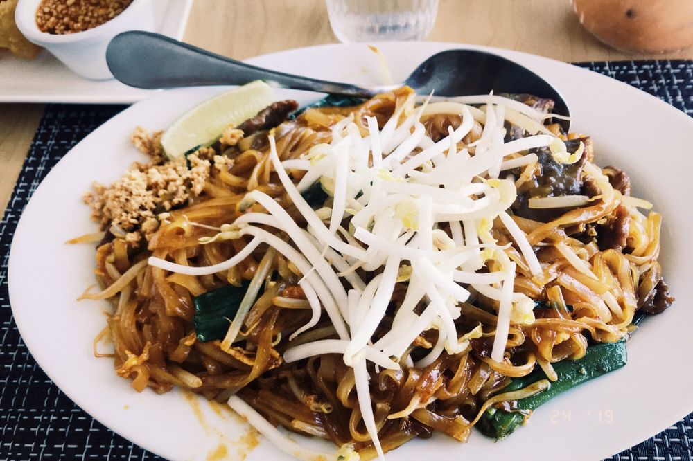 Krua Thai Chula Vista 686 Broadway, Chula Vista