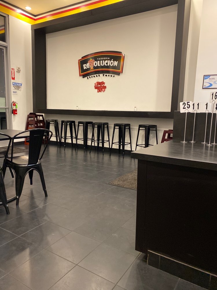 Taqueria Revolucion 2015 Birch Rd #1201, Chula Vista