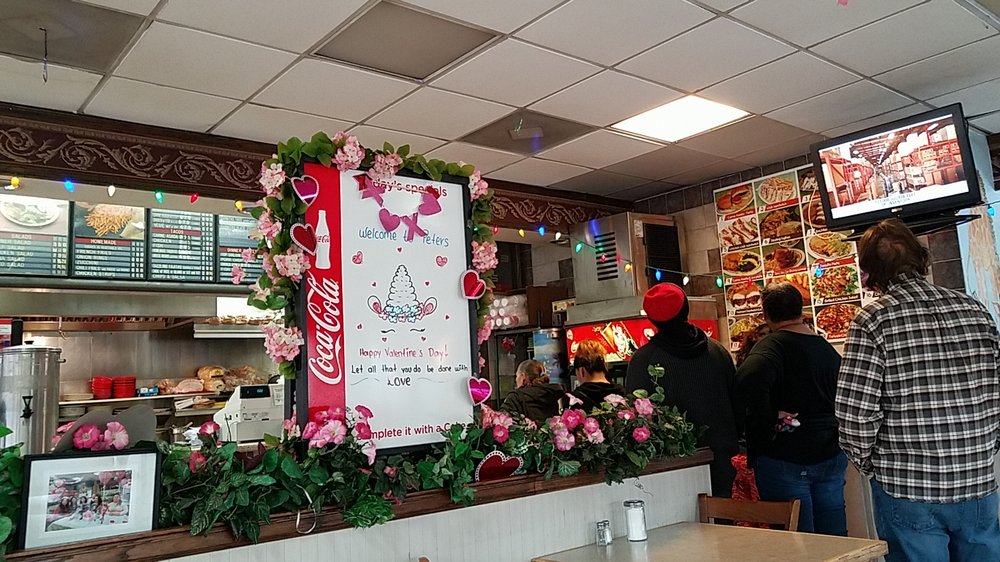 Peter's Burgers & Mexican Food 923 W 6th St, Corona