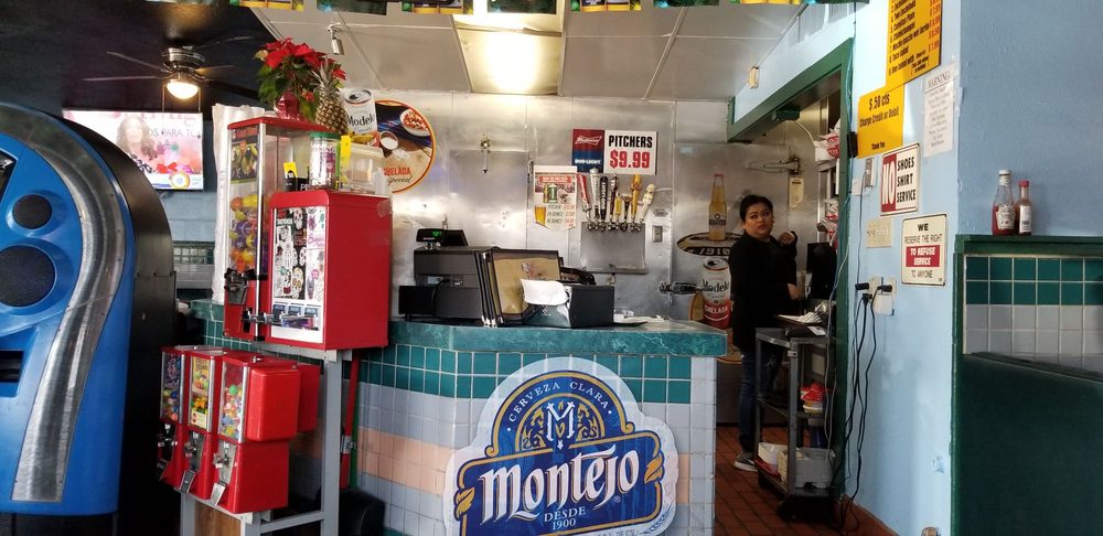 Tudy's Taqueria 1027 W 6th St, Corona