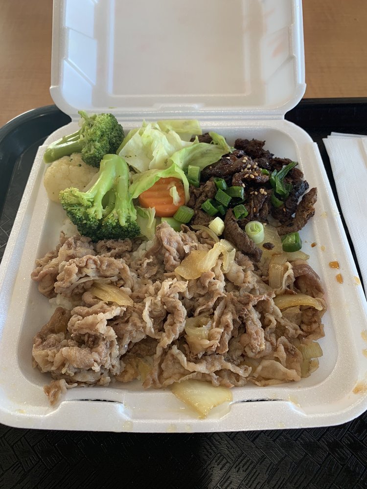 Yoshinoya Corona 401 S Lincoln Ave #C, Corona