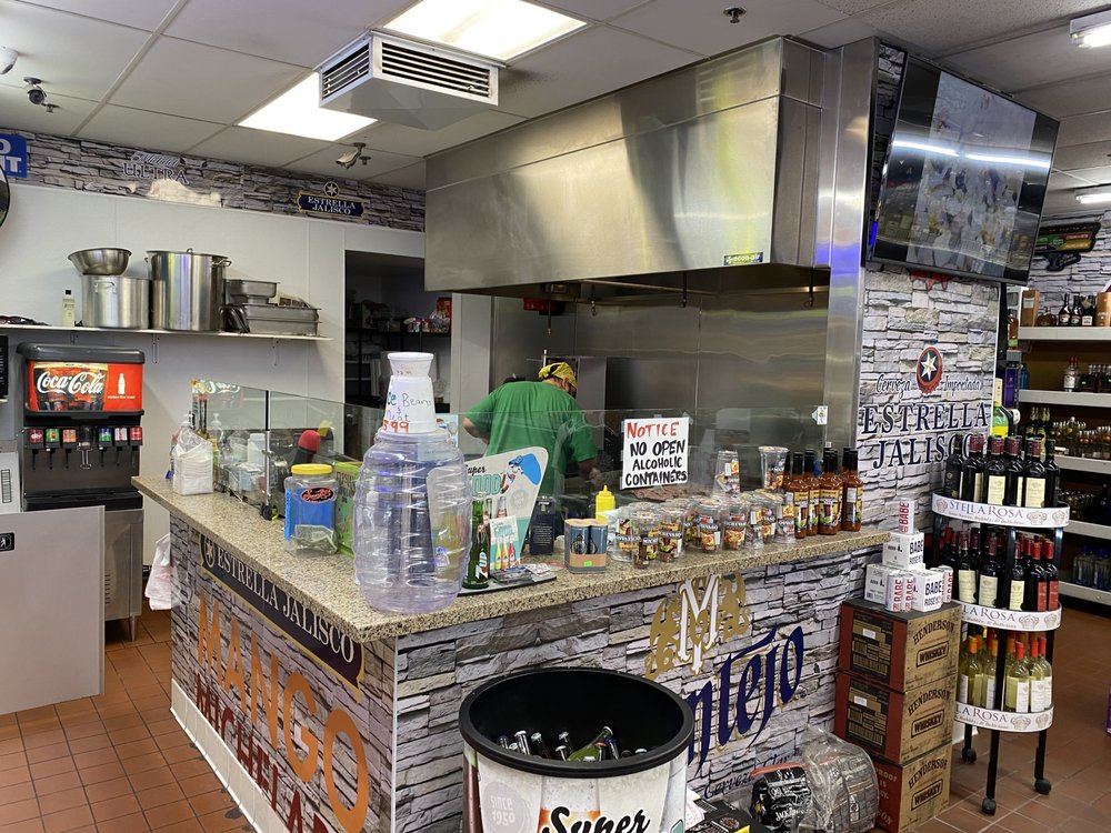 Yelo's Tacos 1411 Rimpau Ave #101, Corona
