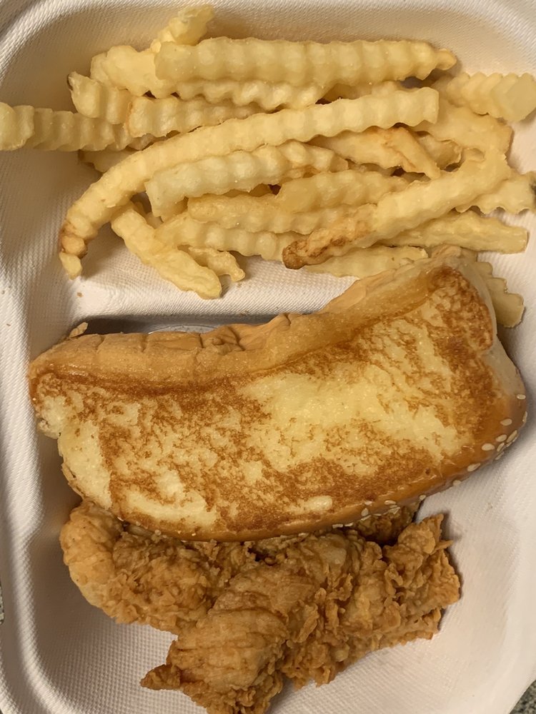 Raising Cane's Chicken Fingers 1215 E Ontario Ave, Corona
