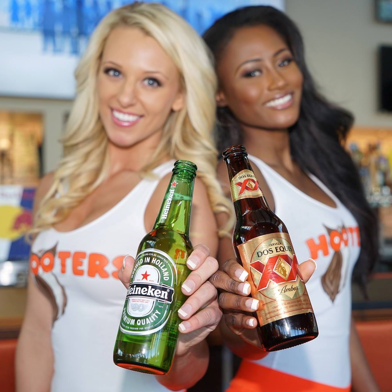 Hooters of Costa Mesa 1507 S Coast Dr, Costa Mesa