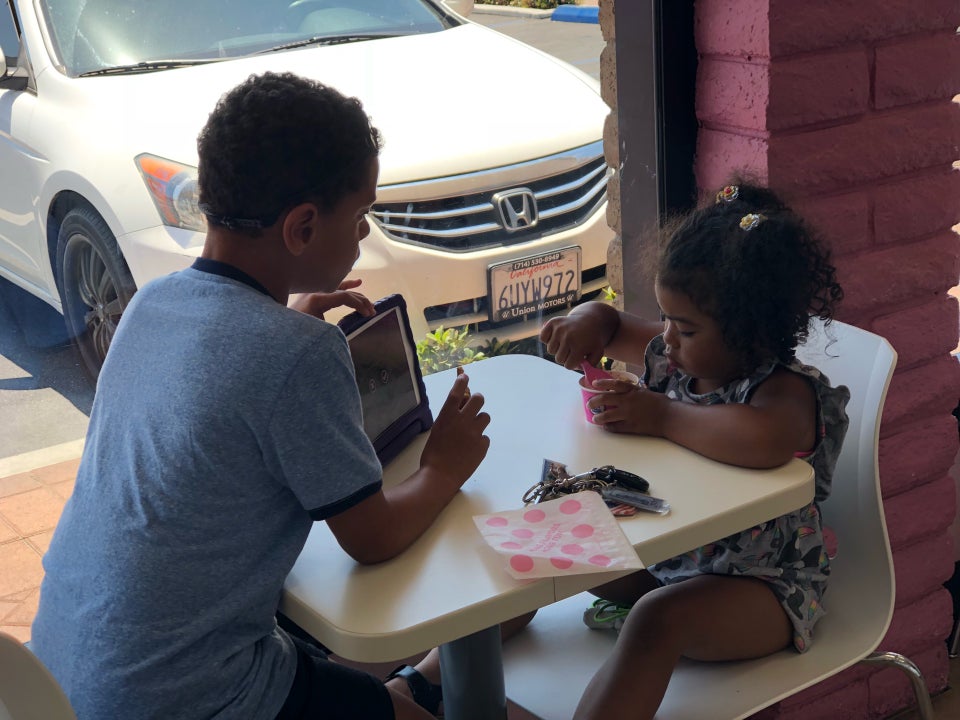 Baskin Robbins 1927 Harbor Blvd Ste D, Costa Mesa